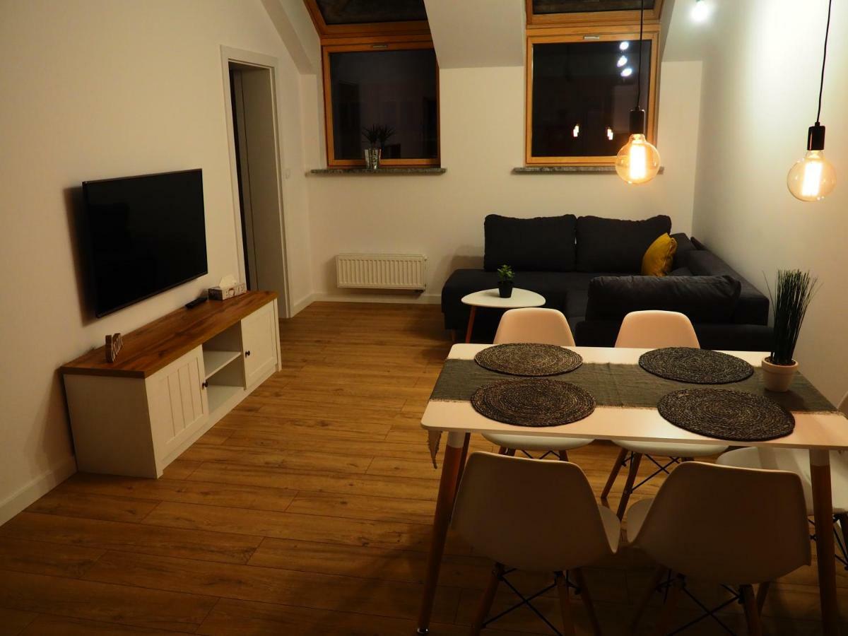 Apartamenty Muzyczna 14 ซูวาว์กี ภายนอก รูปภาพ