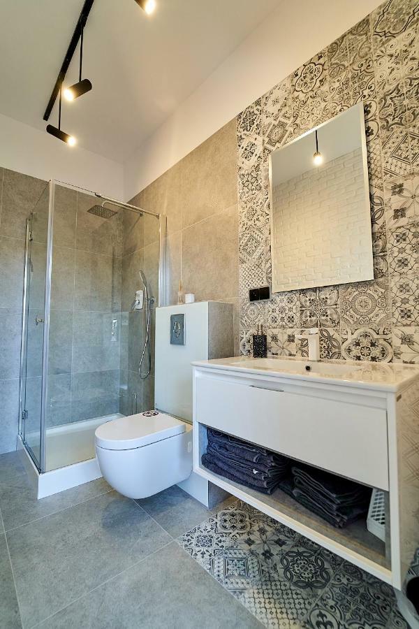 Apartamenty Muzyczna 14 ซูวาว์กี ภายนอก รูปภาพ